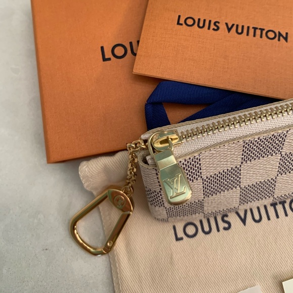 SOLD Azur Louis Vuitton Key Pouch - Picture 6 of 8